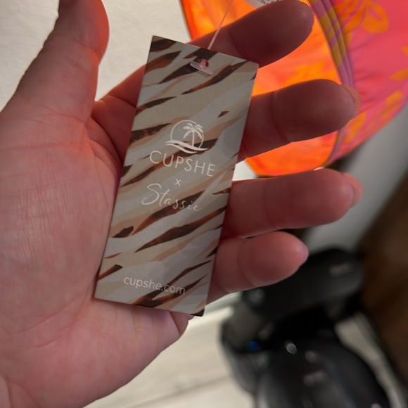 Women’s cupshe swimsuit - Picture 5 of 7